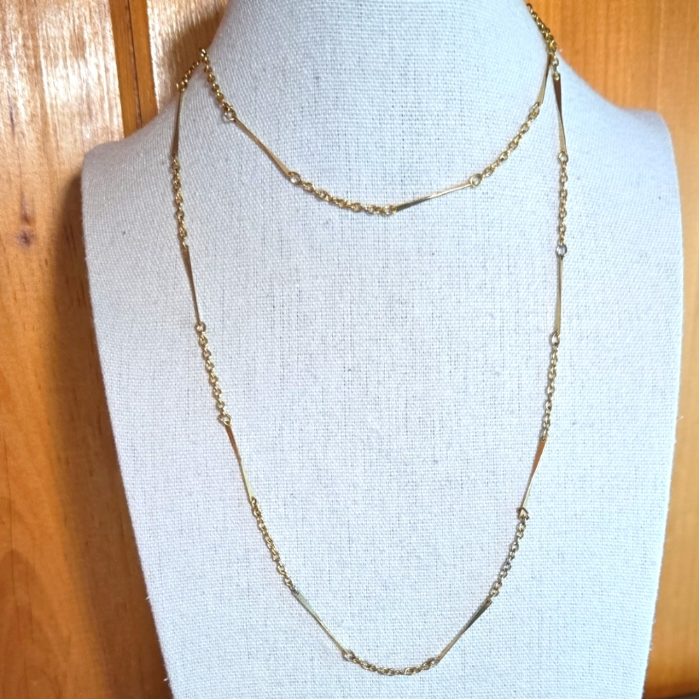 Gold Tone Bar & Chain Necklace